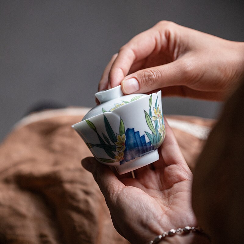 100ml Pure Hand-painted Narcissus Orchid Art Tea Tureen Boutique Tea Maker Gaiwan Ceramic Hand Grasping Tea Bowl Kung Fu Teaware