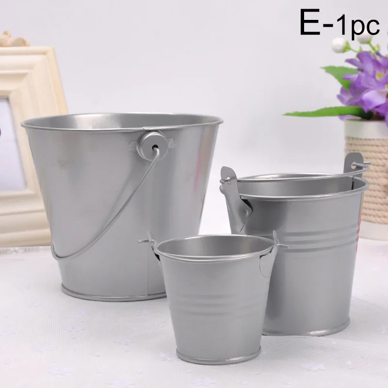 Hängande blomkruka i järn, metall, planteringshink, blomkruka, tunna, balkong, mini, förvaringskorg, heminredning, prydnadsföremål: S / Lila