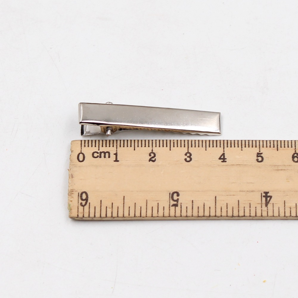 30 stk hvite svarte håndlagde klips for bryllup klut gjør-det-selv kvinner hårspenner generisk jern x skjorte bukseklemme 3cm 4cm 4.5cm 5.5cm: 4cm hvite