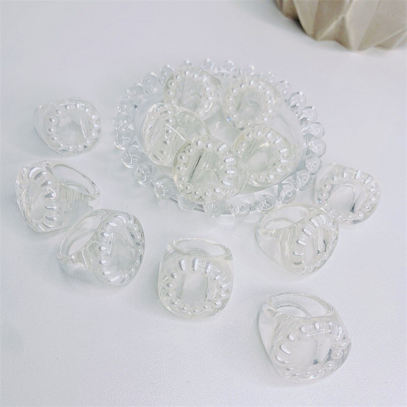 Koreaanse Elegante Transparante Acryl Resin Pearl Hollow Geometrische Vierkante Ronde Grote Ringen Voor Vrouwen Meisjes Zomer Sieraden