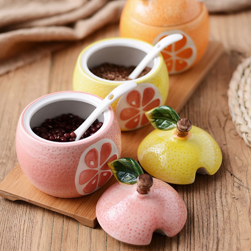 Botella creativa de cerámica para condimentos, recipiente de almacenamiento con forma de melón y fruta, suministros de Decoración de cocina, Bol de azúcar con tapa y cuchara