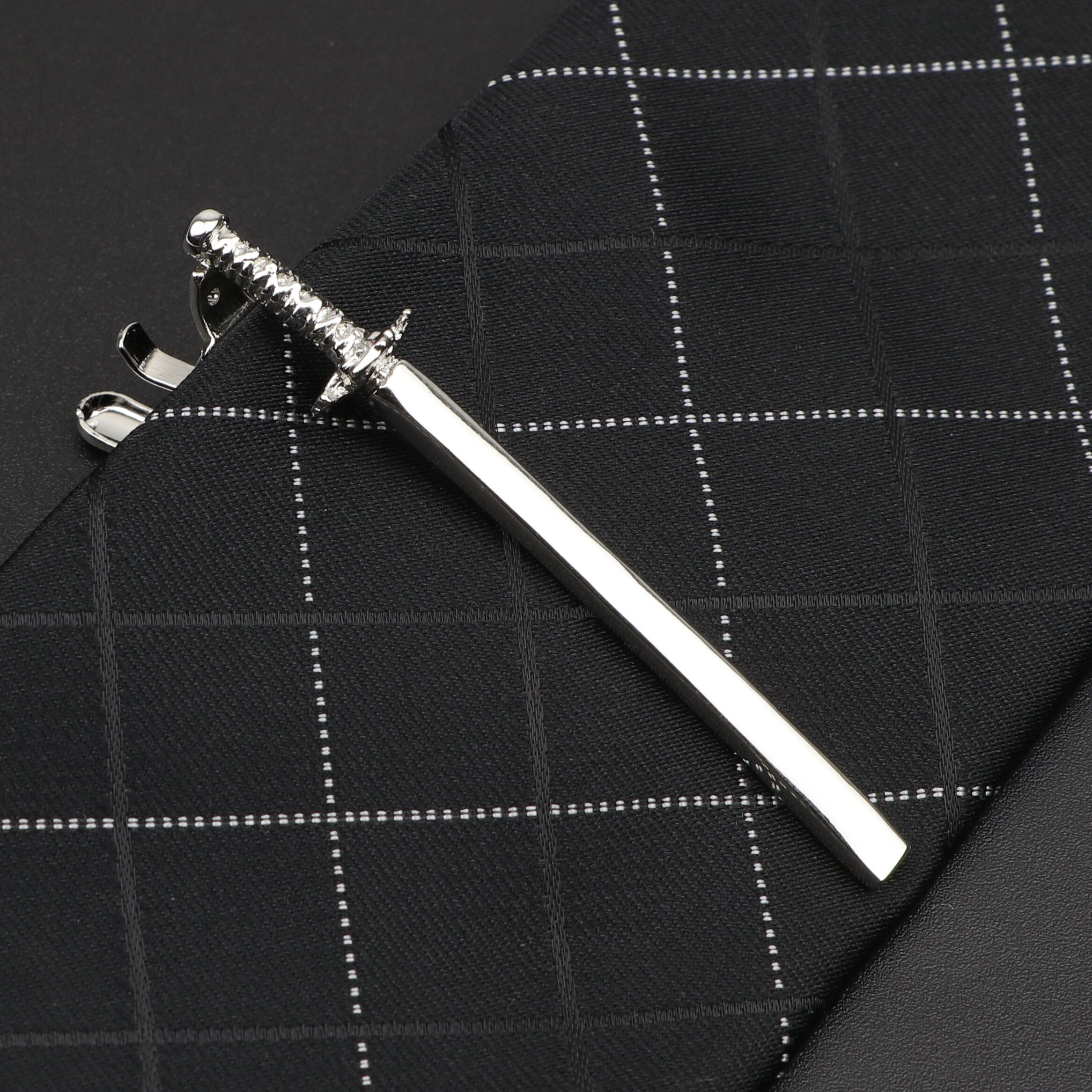 Men's Metal Tie Clip Luxury Airplane Beard Sword Dinosaur Pen Guitar Shape Wedding Party Bar Tie Accessories: SILVER PLATED