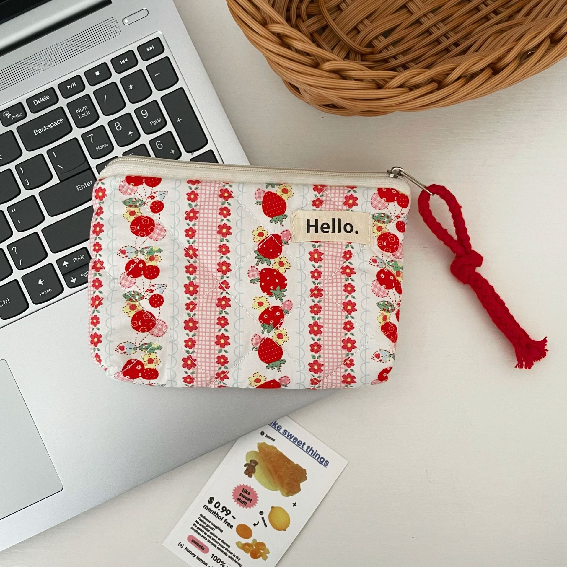 Ladies' Coin Purse Cute Kawaii Teddy Bear Strawberry Puppy Cat Mini Portable Travel Wallet Lipstick Earphones Card Bag: Ivory