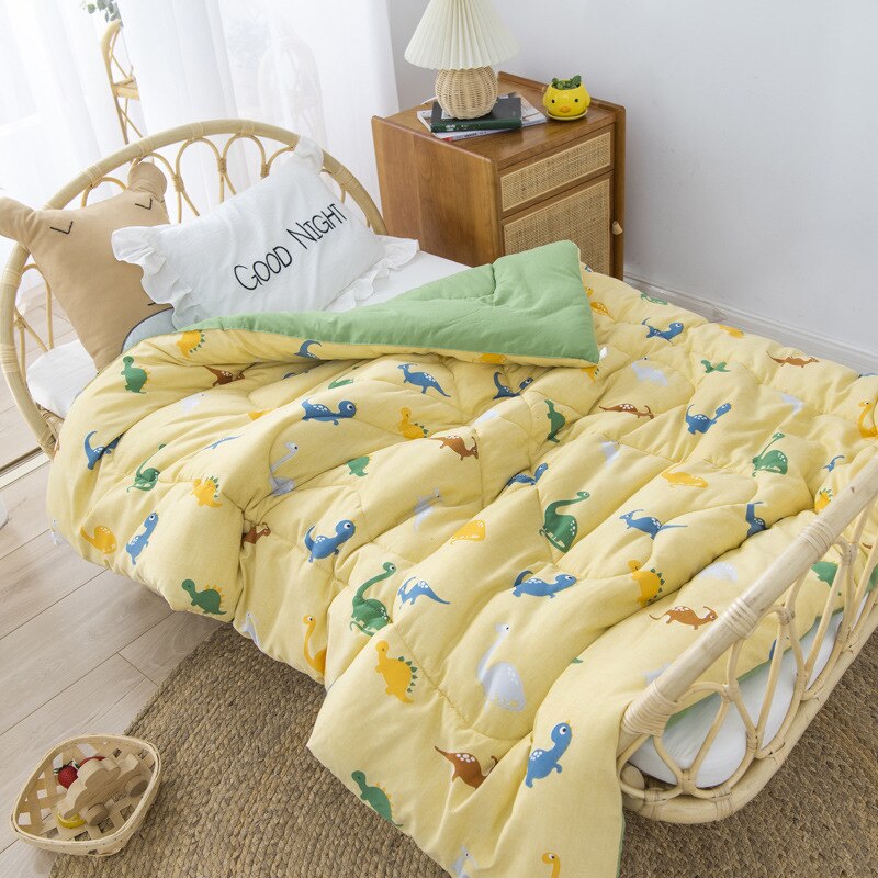 Baby Bed Quilt 120*150cm Toddler Bedding Sleeping Comfy Warm Blanket Kindergarten Boys Girl Cotton Blanket With Padding Core: dinosaur family