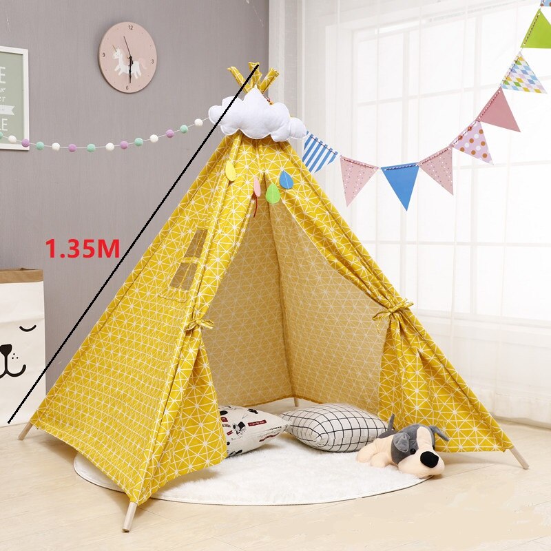 Children's Tent Kids Portable Tent Indoor Lawn Tent Toy Space Cartoon Castle Tent: YELLOW 1.35M