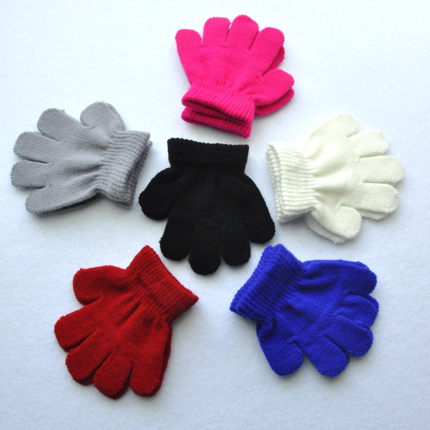 Winter Gloves Cute Baby Knit Warm Elastic Soft Gloves Child Boys Girls Children Mittens