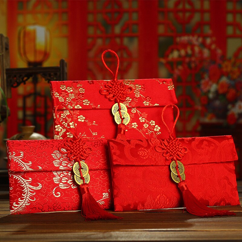 2 Stks/partij Chinese Tassle Knoop Pruimenbloesem/Dragon/Phoinex Borduurwerk Bruiloft Jaar Leveranciers Rode Envelop Gelukkig tassen