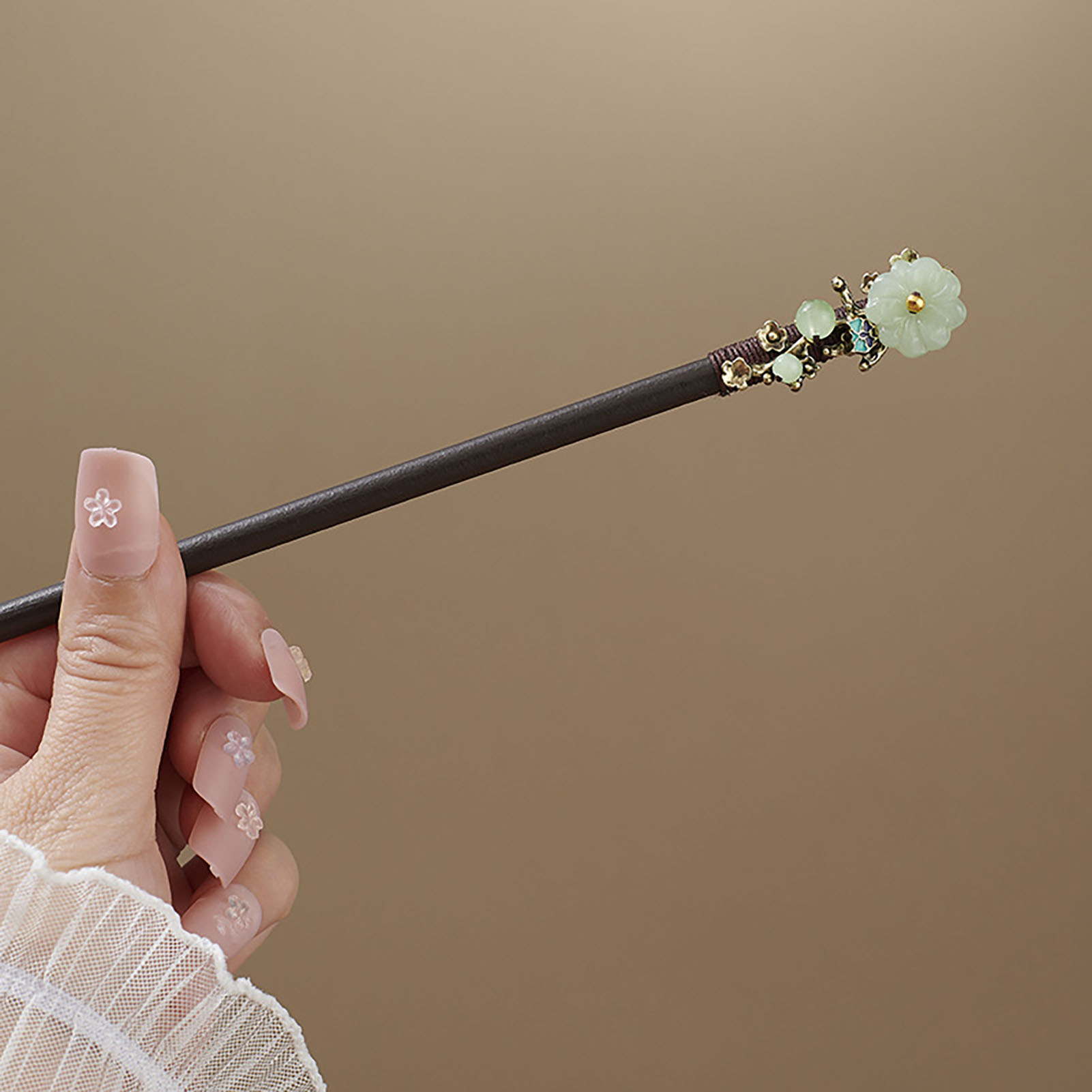 Horquilla de estilo chino para mujer, horquilla de madera con borla de flor de melocotón Vintage, joyería exquisita, accesorios de peinado para mujer 2025: Rojo / PLATEADO