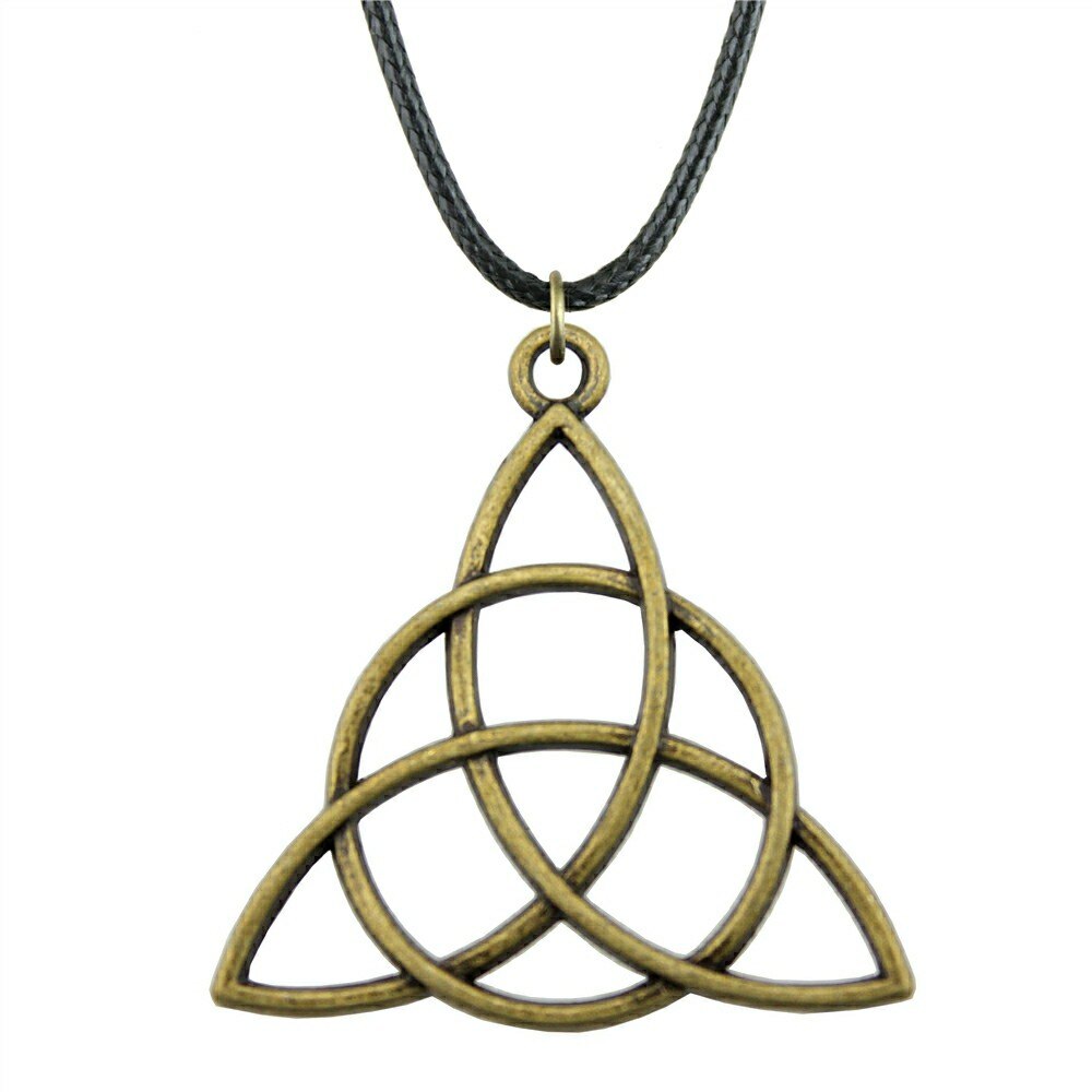Neue Leder Kette 28mm Triquetra Symbol Anhänger Halskette Für Frauen 2 Farben Antike Bronze- Silber Farbe Überzogen