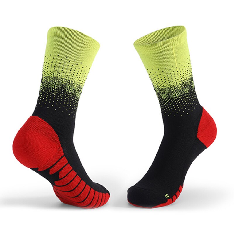 Sportlich Mittlere Waden Besatzung Socken für Männer Basketball Radfahren Weiche Kissen Dicke Socken Atmungsaktiv Schnell Trocken: Schwarz und Grün