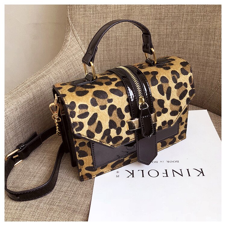 Leopard print små flap tasker kvinder taske over skulder luksus håndtasker kvinder tasker dame læder plys messenger taske: Leopard