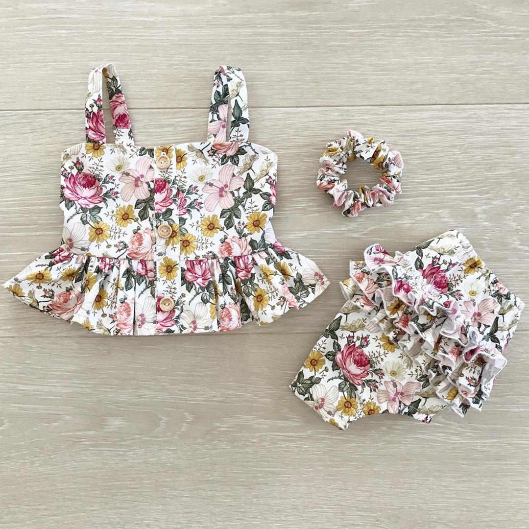 Spædbarn piger børn badedragt tøj sæt blomster print ærmeløs vest toppe + flæser shorts sommer tøj