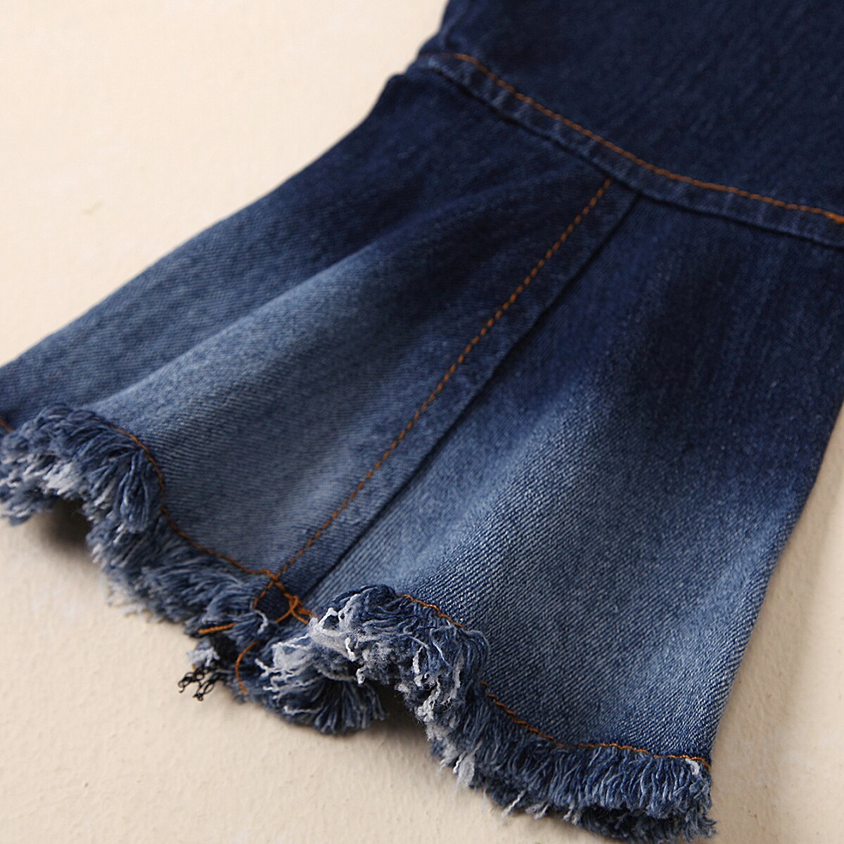 2-8 Years Girl's Two-piece Clothes Set, Solid Long Sleeve Off-shoulder Knitted Top with Flared Long Denim Pants