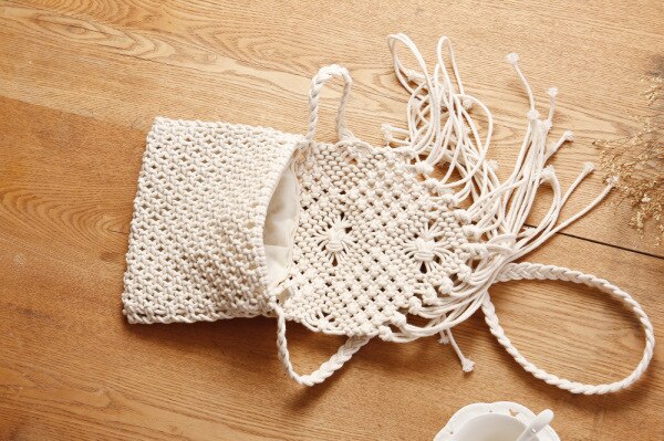 Bolso de ratán Vintage hecho a mano para mujer, tejido con borla bandolera, bolsos de paja para la playa, mensajero, bandolera, BILLETERA, almacenamiento