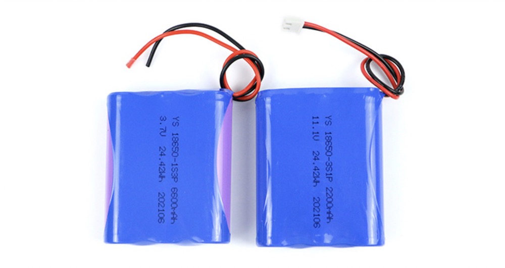 18650 oplaadbare lithiumbatterijen van 2200 mah , 11.1v 12v met stekker, serie 3 visverlichting, driehoekige zaklamp, krachtige led-verlichting