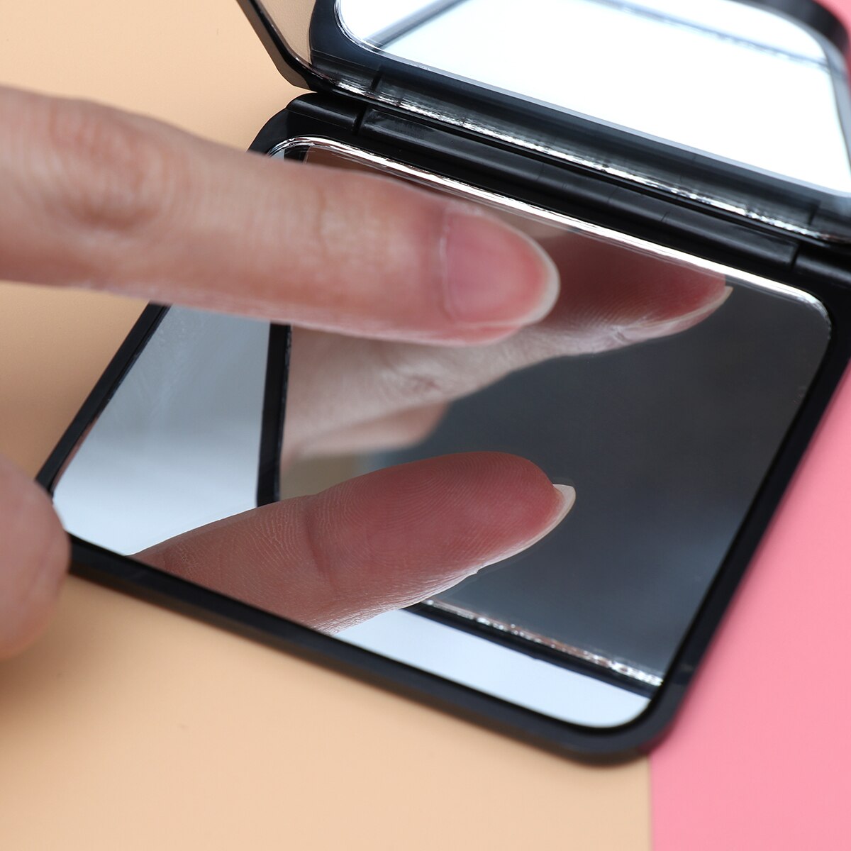 Espejo compacto para maquillaje plegable para niñas, espejo de bolsillo rectangular para maquillaje, pequeño espejo plegable para viaje al aire libre