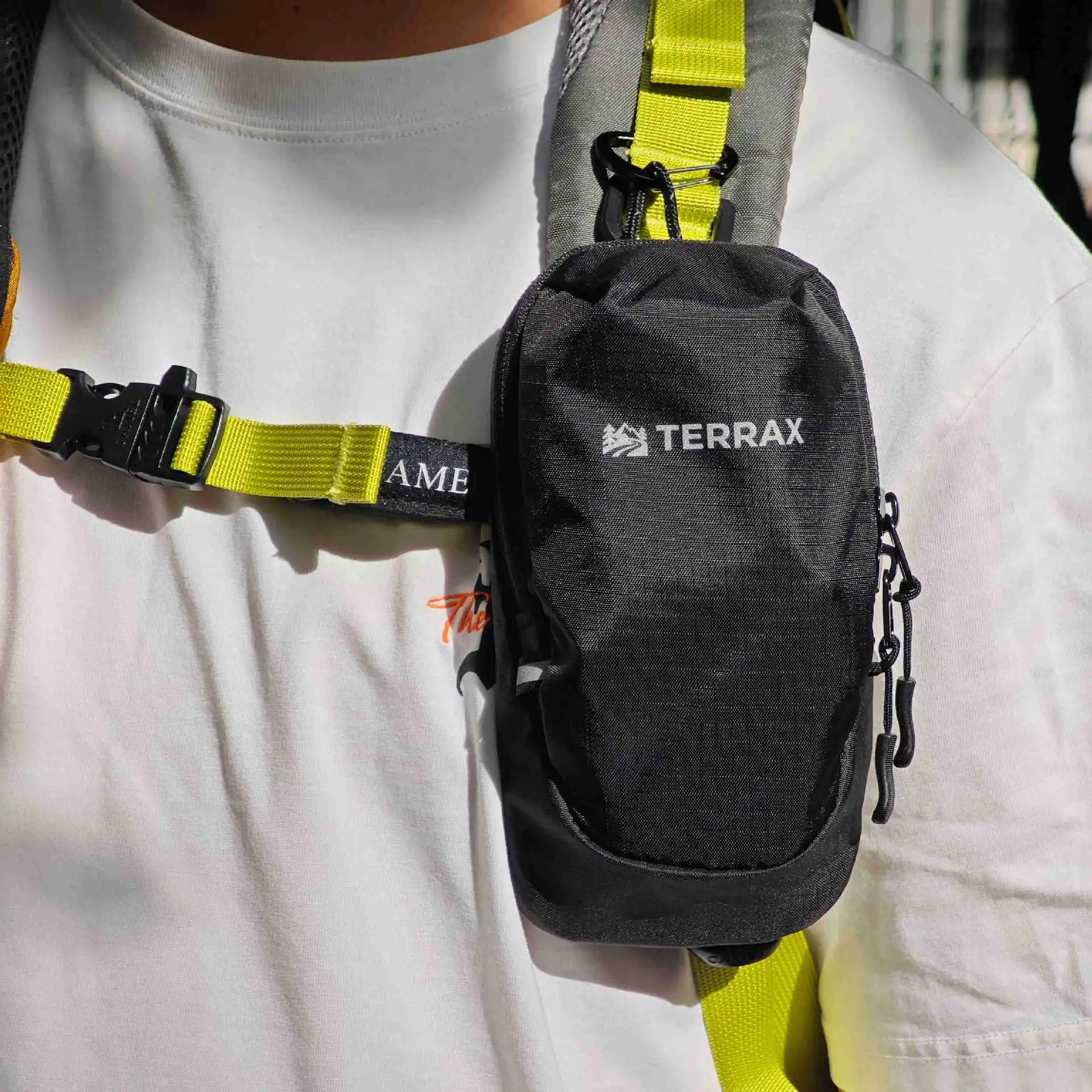 Outdoor Arm Bag Multifunctional Hiking Storage Bag Water Bottle Phone Pouch Adjustable Expand Backpack for Camping Hiking Sports: black