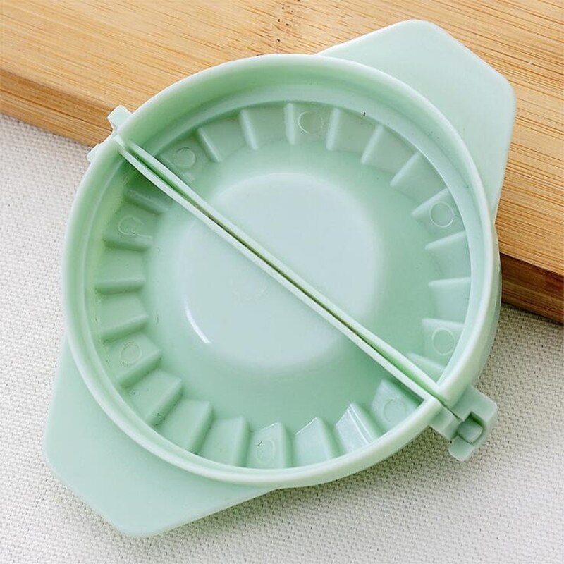 Hand Knijpen Dumplings Map China Knoedel Maker Deeg Druk Dumpling Pie Ravioli Mould