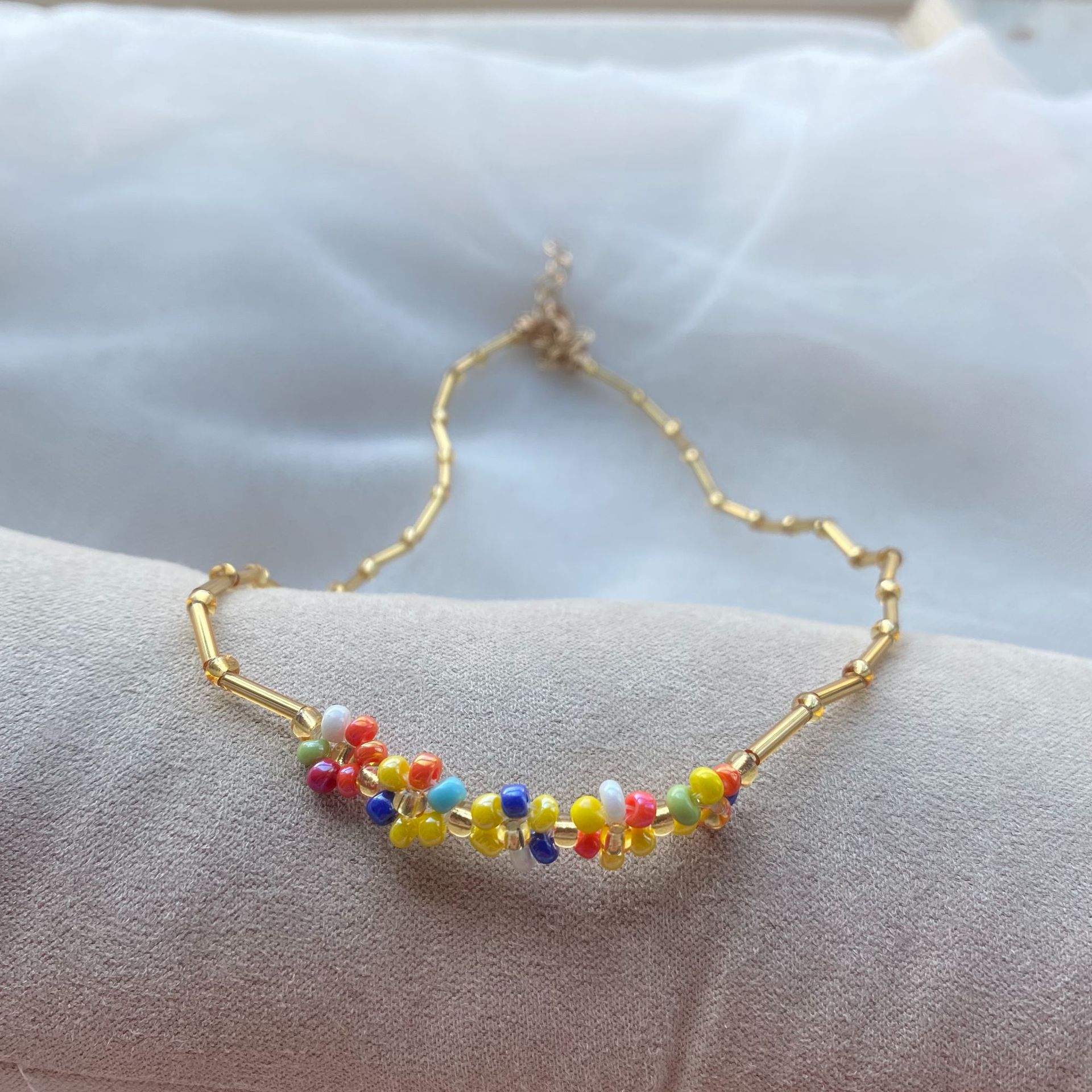 2022 Korean Wave Early Spring Bamboo Flower Necklace Female Colorful Popular INS Trend Jewelry Girlfriend: seven colors