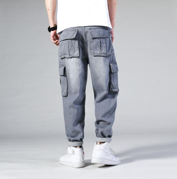 Hip Hop Men Jeans Baggy Skateboard Trousers Hiphop Loose Men Boys Multi-pocket Denim Rap pants men's Four Seasons Plus Size 44