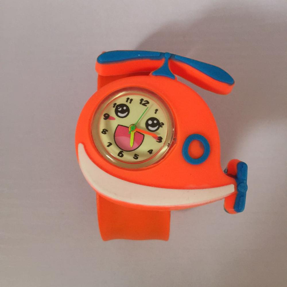 Cartone Animato per bambini Giocattoli Orologio Carino Animale di Frutta Per Bambini Silicone Accarezzò Orologio Della Ragazza del Bambino Giocattolo Preferito Orologio Al Quarzo Regalo Di Compleanno: J