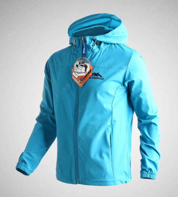 Elastic windbreaker Men spring autumn outdoor Sunscreen hiking riding jackets men windproof Waterproof RAIN coat Hooded jacket: Sky Blue / 95