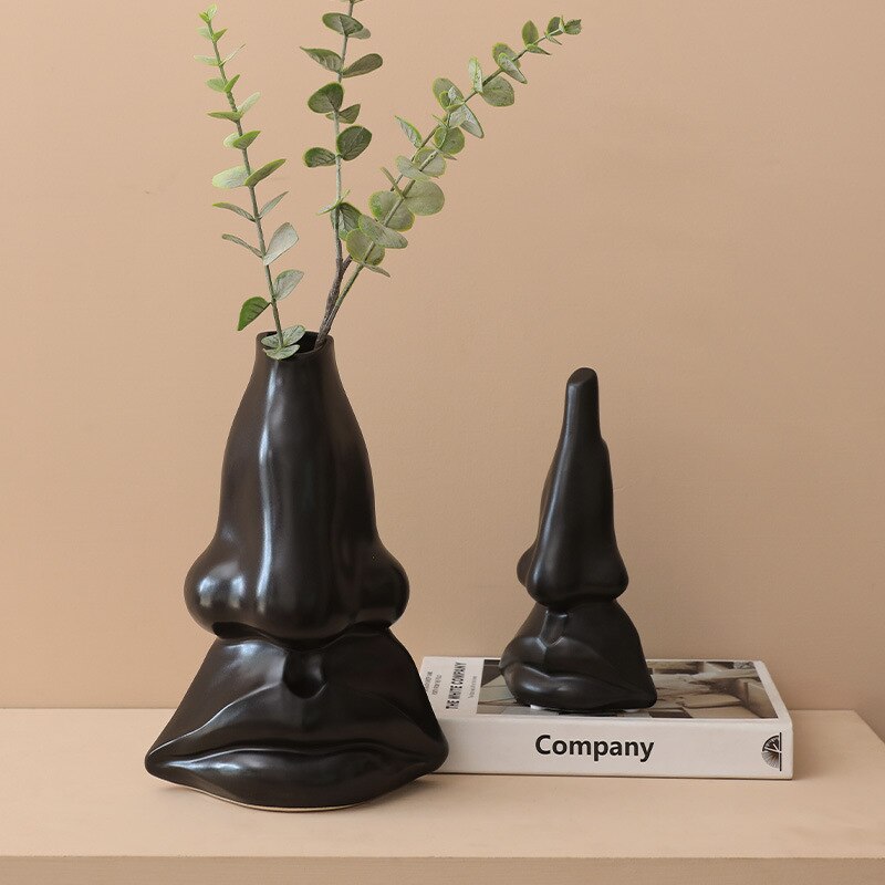 Abstract Human Face Nose Vase Ceramic Crafts Hydroponic Porcelain Vase Flower Arrangement Container Countertop Decoration Modern