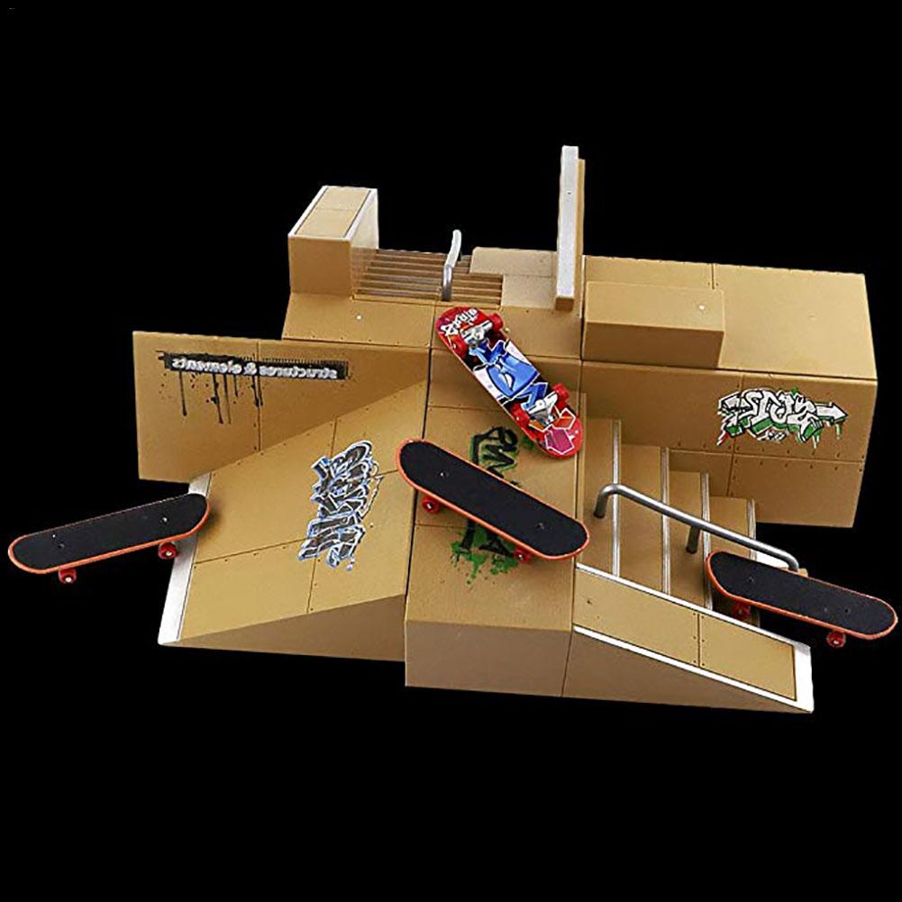Touche en alliage givré pour enfants, jouet innovant, Skateboard exquis, couleur aléatoire, 1 pièce