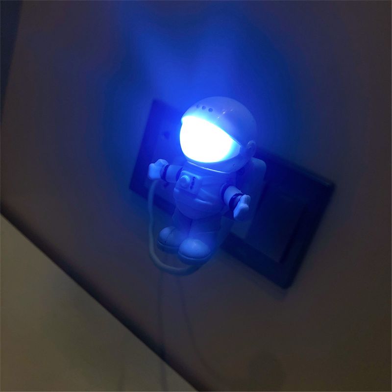 Creatieve Ruimtevaarder Astronaut Led Flexibele Usb Licht Nachtlampje Voor Kinderen Speelgoed Laptop Pc Notebook 95AF