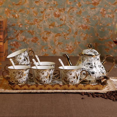 Lage prijs Golden plated Europese Stijl cups VERGULDEN Coaster Demitasse thee cup Keramische Kopje Koffie en schotel Porselein