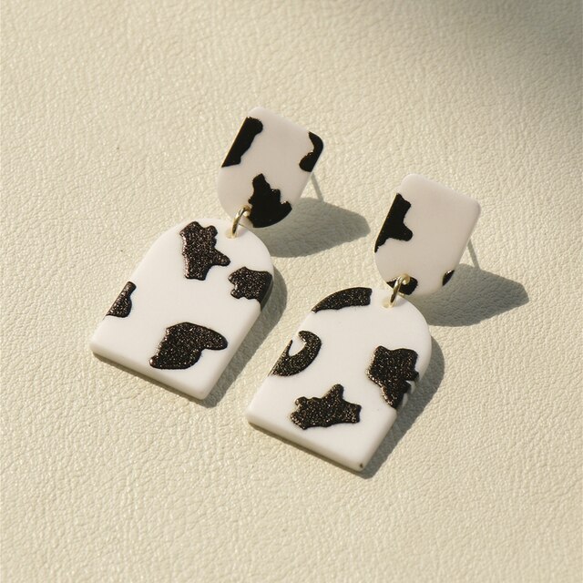 Koreaanse Acryl Geometrische Onregelmatige Dangle Oorbellen Voor Vrouwen Meisjes Leuke Zoete Zwart Wit Party Mode-sieraden: H