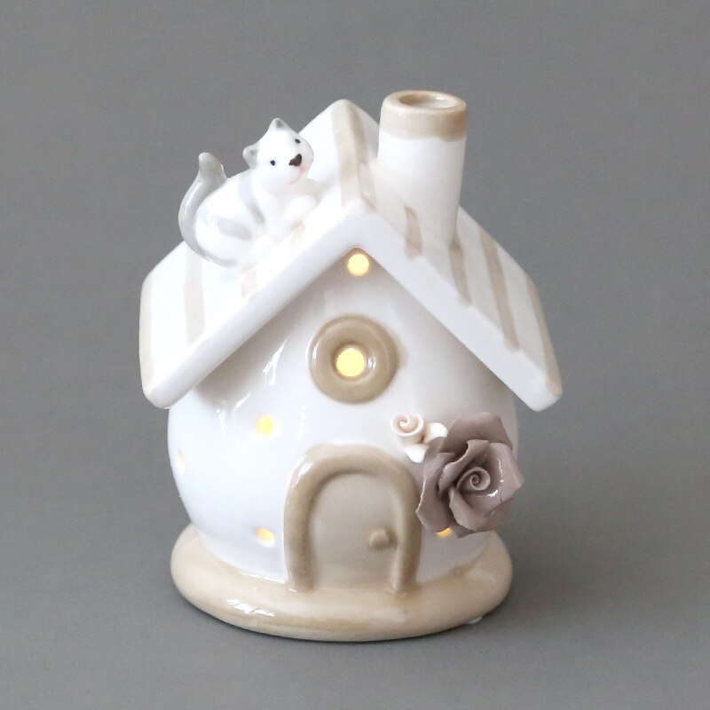 European Cartoon Animal Small House LED Candlestick Ceramics Led Candle Craft Birthday Home Decoration Accessories: B