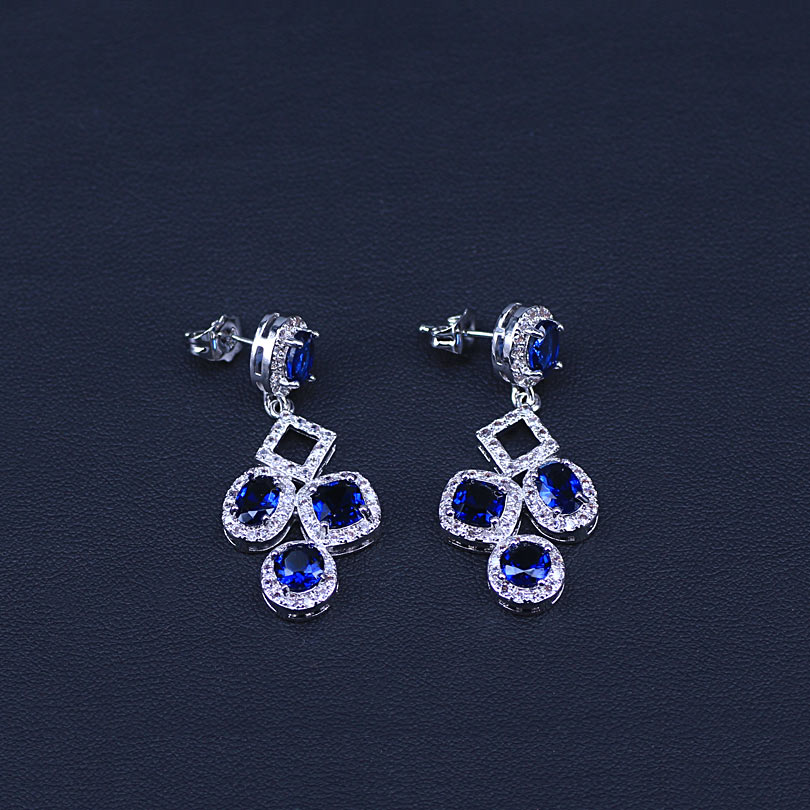 Zilveren bruidssieradensets met blauwe zirkonia, dameshangers en ketting, ring, oorbellen met natuursteen, armbanden en sieradendoos