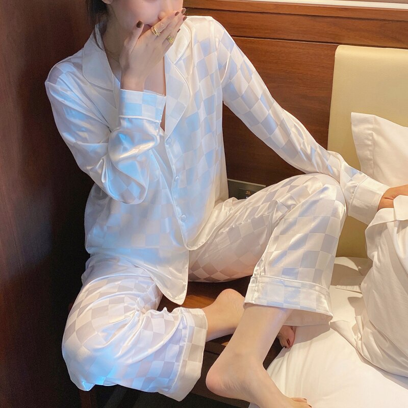 Pajamas women summer spring autumn plus size ice silk thin silk ladies suit pajamas women WOMEN