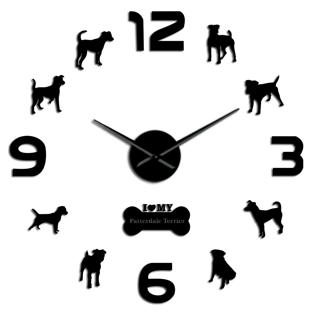 Quadrante Bianco Dell'orologio Da Parete Senza Lancette Con Una Serie Di Frecce | Foto Premium - Foto 3