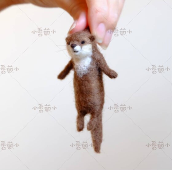 Wollen vilt prik, dier egel, kat, panda, konijn zeehond yucococafe. wollen vilt naaldvilten decoratie knutselen handwerk