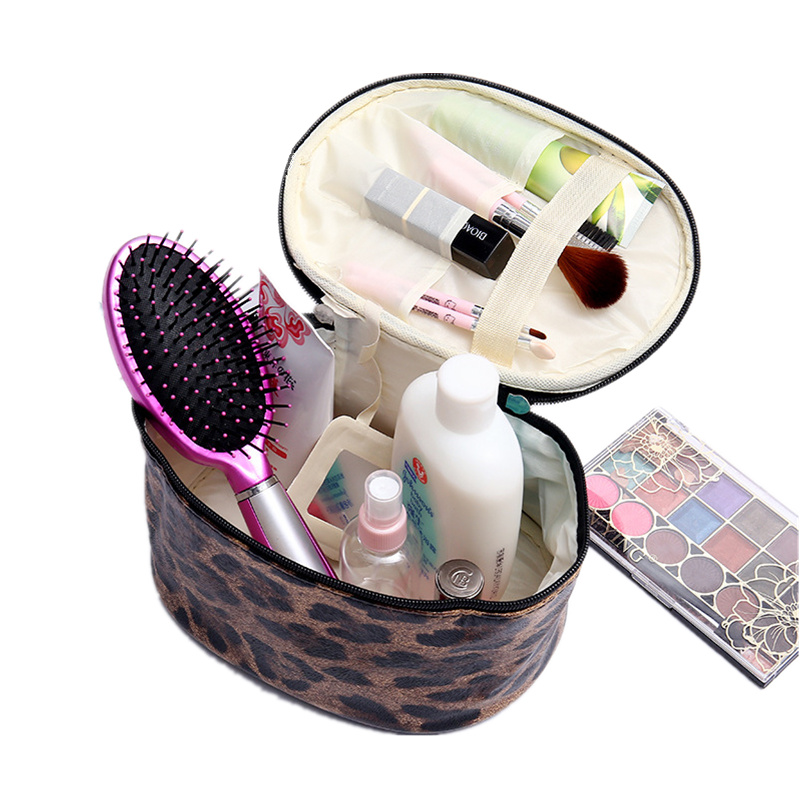 PURDORED 1 Pc lampart kosmetyczka PU skóra kobiety duża pojemność makijaż torba w kształcie beczki torba podróżna z organizatorem kosmetyczka