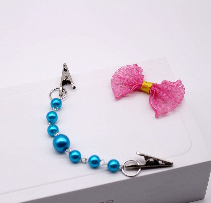 Helmi koristepidike neuletakki neule huivi rintakoru paita solmio metallineulapidikkeet alligaattoripidikkeellä vaate tarvikkeet koruja