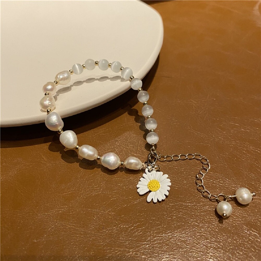 Koreaanse Ovale Parel Opaal Kleine Daisy Bloem Armbanden Voor Vrouwen Sieraden Verstelbare Eenvoudige Armbanden Sieraden