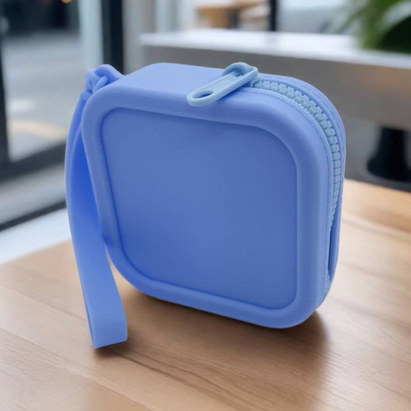 Solid Color Silicone Square Coin Purse INS Mini Small Item Bag Lipstick Cosmetic Bag Data Cable Storage Bag Women: black