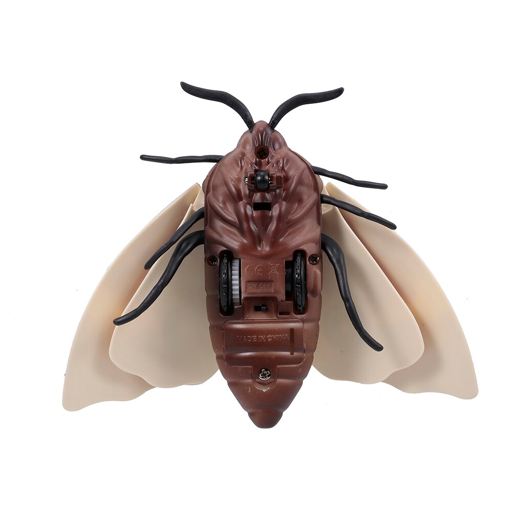 Remote Control Moth Toys Simulated Insect Toys Infrared Sensing Portable RC Toy for Kids