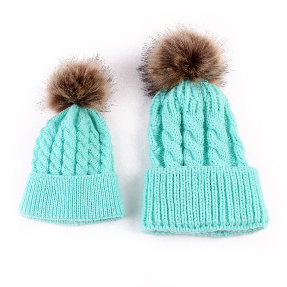 Nueva madre Infantil chico bebé niño tejido cálido de invierno Gorro con piel Pom sombrero bola tapa para adultos y niños familia juego gorras sombreros: Azul cielo