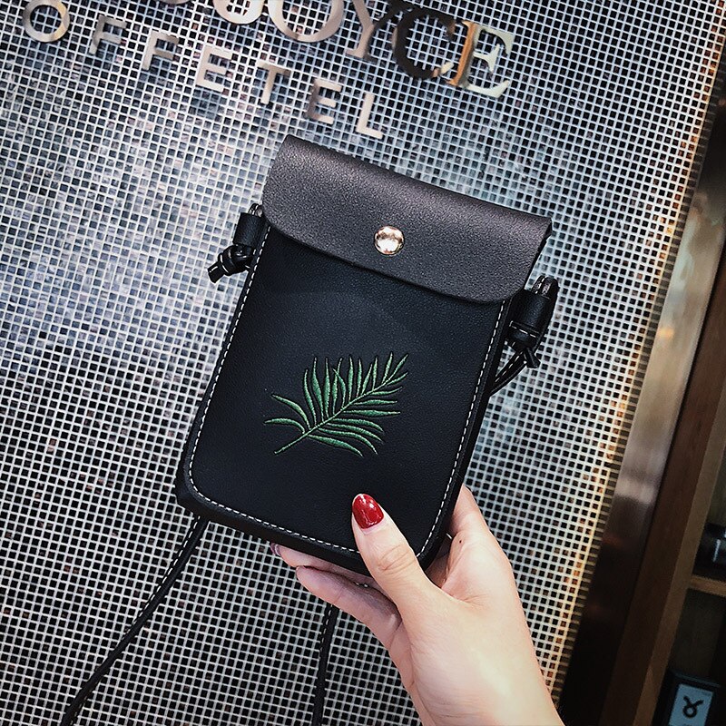 Cute Mini Crossbody Bags for Women Embroidery Leather Girls Shoulder Bag Women Bag Portable Phone Bag: Black
