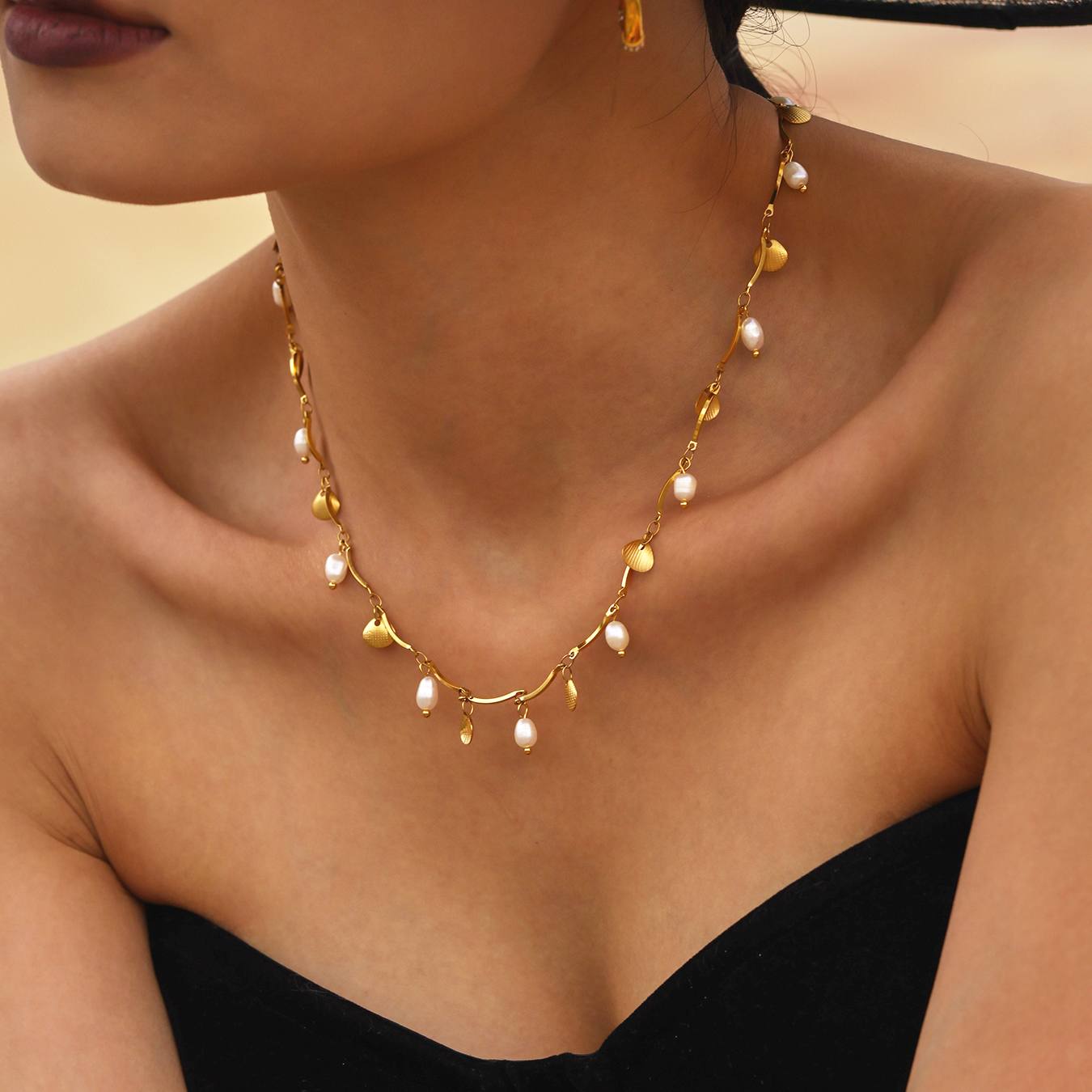 Natuurlijke Zoetwaterparel Ketting Dames Luxe Roestvrij Staal Vergulde 18K Schelp Hanger Ketting Dames Charme Sieraden