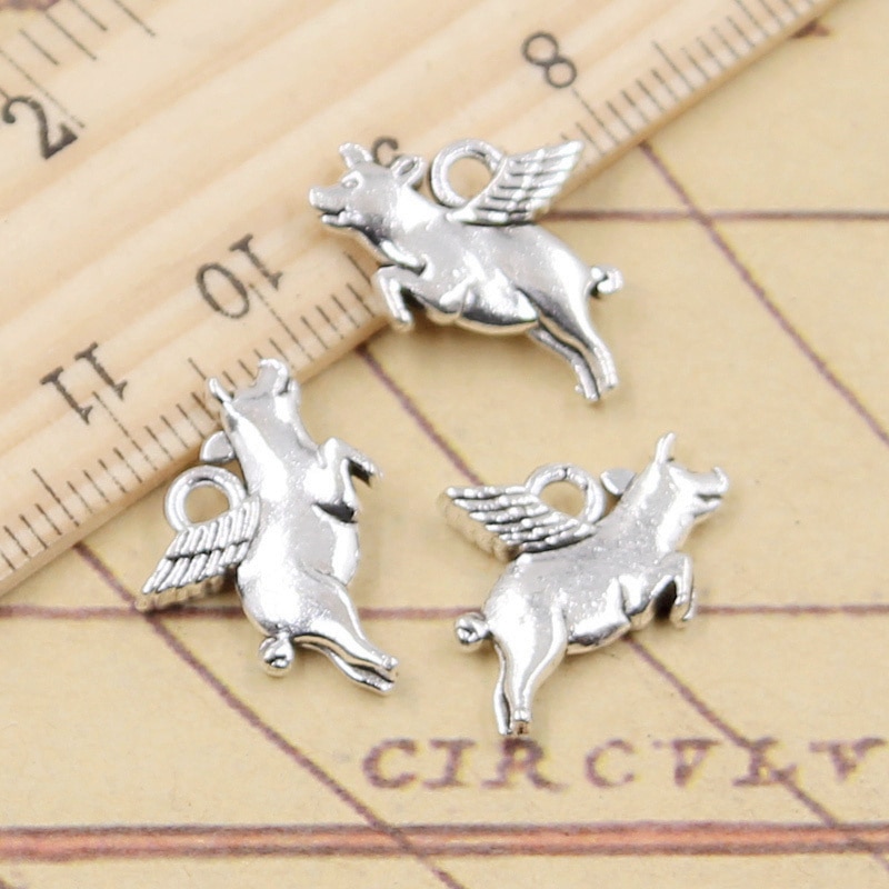 20Pcs Charms Flying Pig 15X18Mm Tibetaans Zilveren Kleur Hangers Antieke Sieraden Maken Diy Handgemaakte Craft