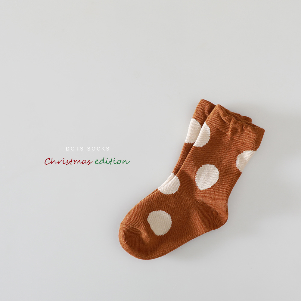 Chaussettes à pois colorées pour filles, chaussettes de sport pour enfants, chaussettes de sol en coton pour enfants, de noël: camel / 6 to 9y