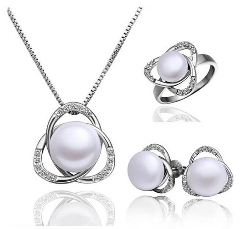 Austria Crystal Women Freshwater Triangle Pendant Necklace/earrings/rings Jewelry Sets