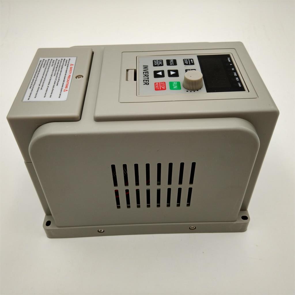 CNC Spindle motor Speed Control VFD 2.2KW VFD Frequency Converter CoolClassic ZW-AT1 3P 220V Output