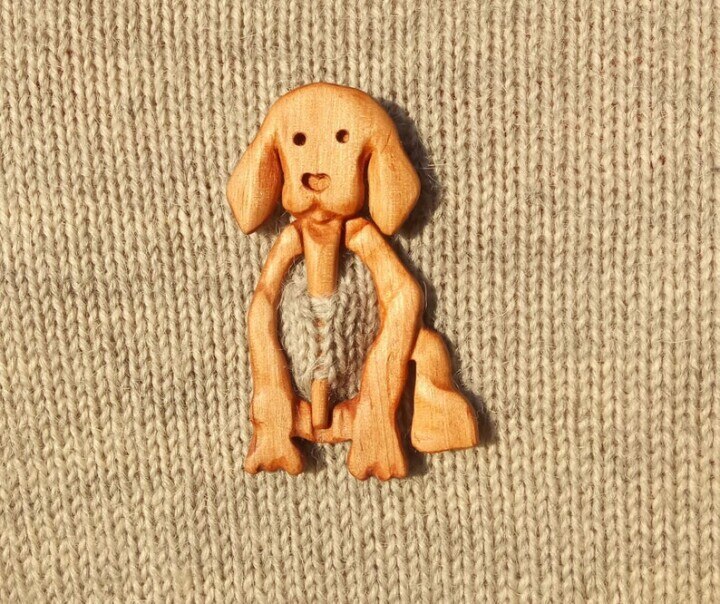 Wooden Animal Pattern Brooch Pin Unique Handmade Wooden Brooch Pin Women Cute Shawl Pin Scarf Buckle Clasp Pins Jewelry: Beagle