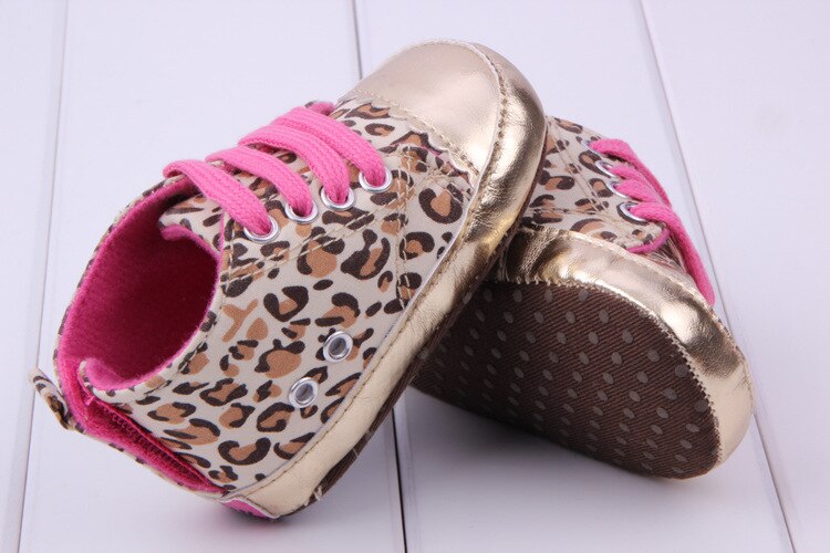 leopard nyfødt babysko jente chaussure mary jane spedbarnsstøvler låve støvletter smålåve sport joggesko